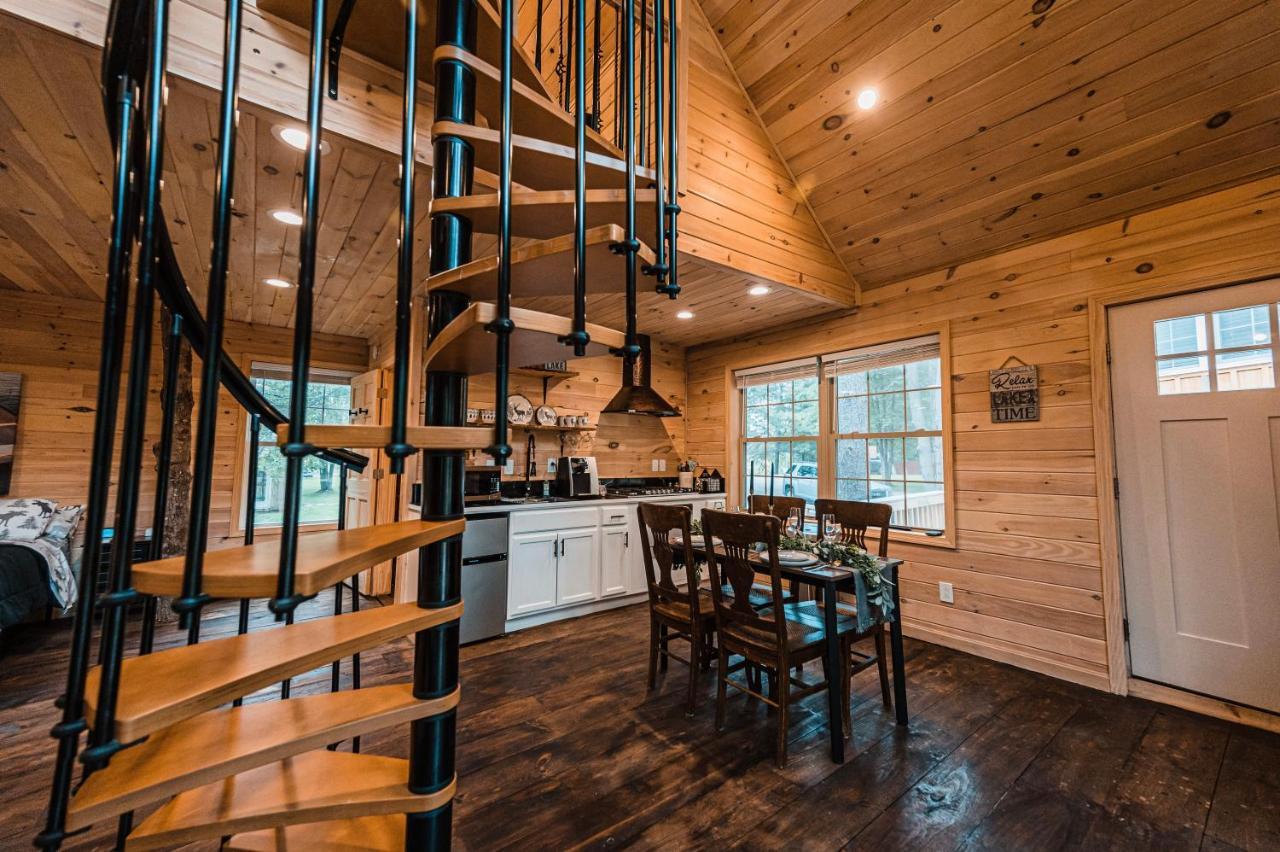 Vila Moonlight Treehouse At Belgrade Hospitality Exteriér fotografie